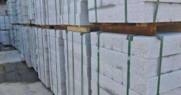 玉溪芝麻白路牙石，路侧石