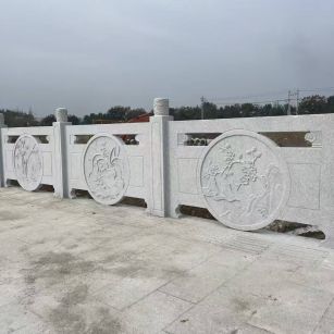 玉溪芝麻白河道栏杆 石材栏杆