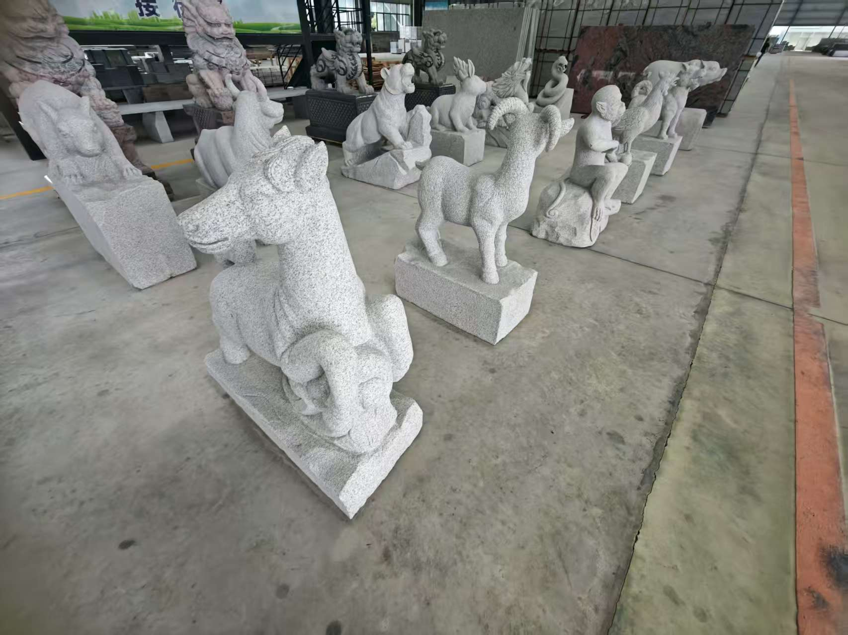 玉溪芝麻白雕刻 十二生肖 异形雕刻