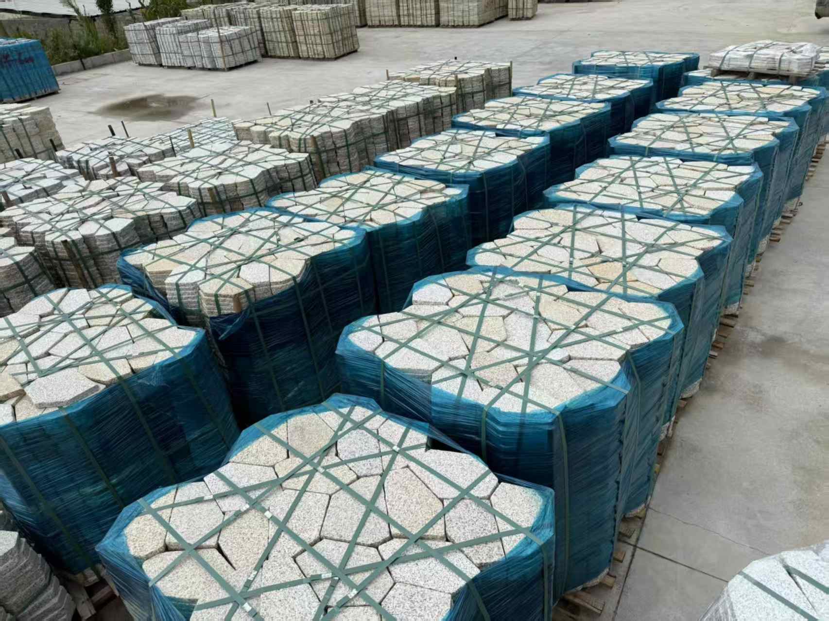 玉溪黄金麻冰裂纹 碎拼