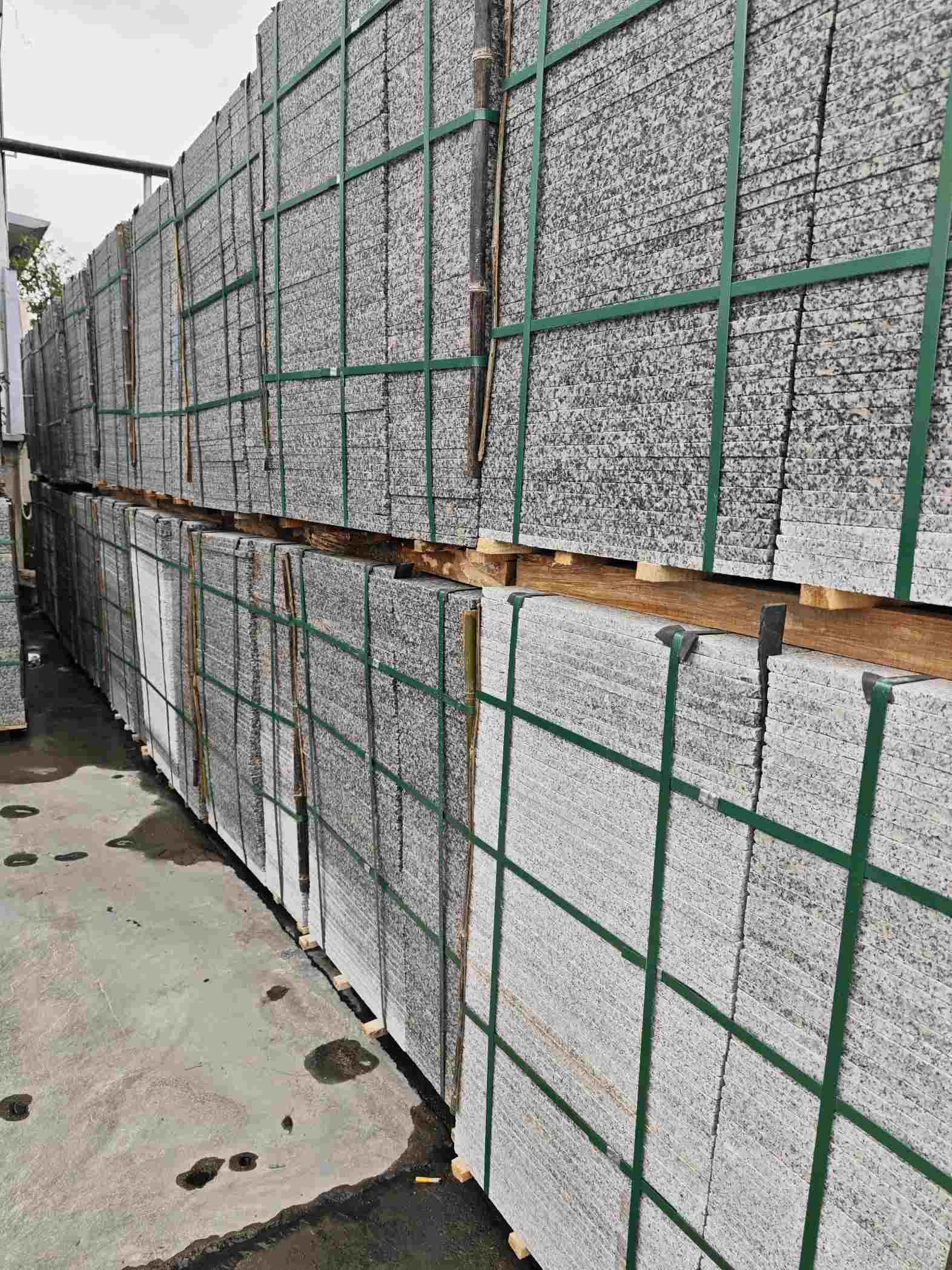 玉溪芙蓉白地铺石，石材地铺石