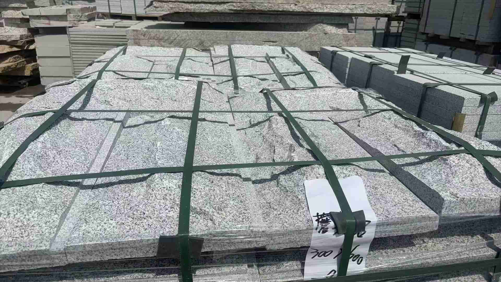 玉溪蘑菇石 自然面